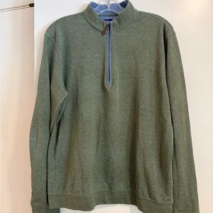 Men's Johnnie O Green quarter zip pullover size M